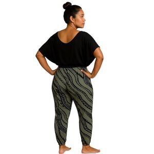 Jumpsuit - Missing Polynesia -  Green and Black Women’s Size M
